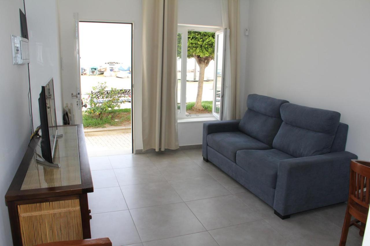 Estudios Tisifone La Cala Del Moral Extérieur photo